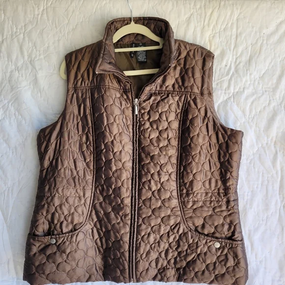New Direction Bronze Quilted Vest Size XL - Picture 1 of 3
